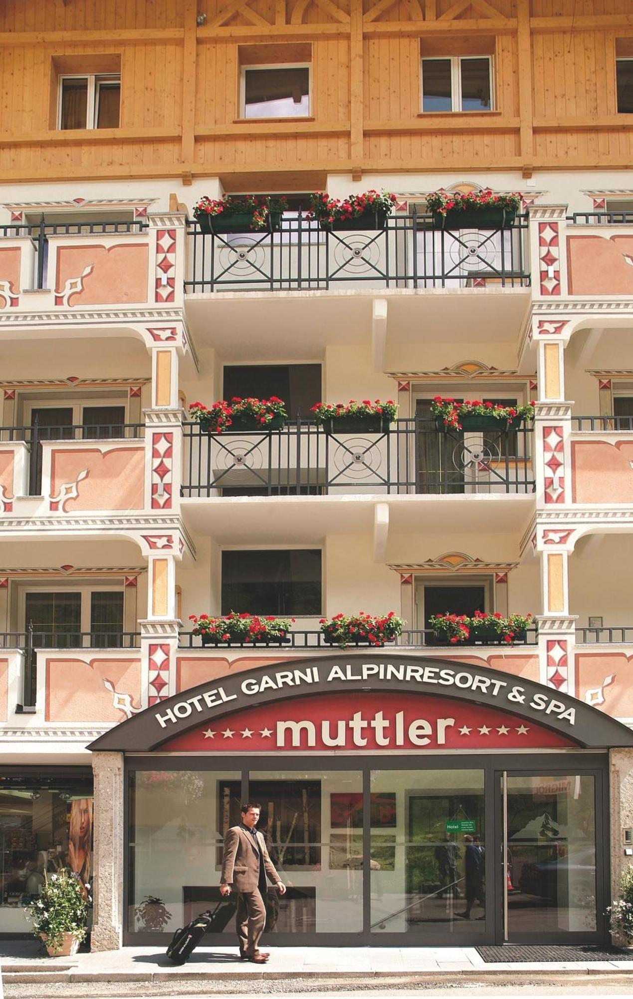 Hotel Garni Muttler Alpinresort & Spa Samnaun Exterior photo