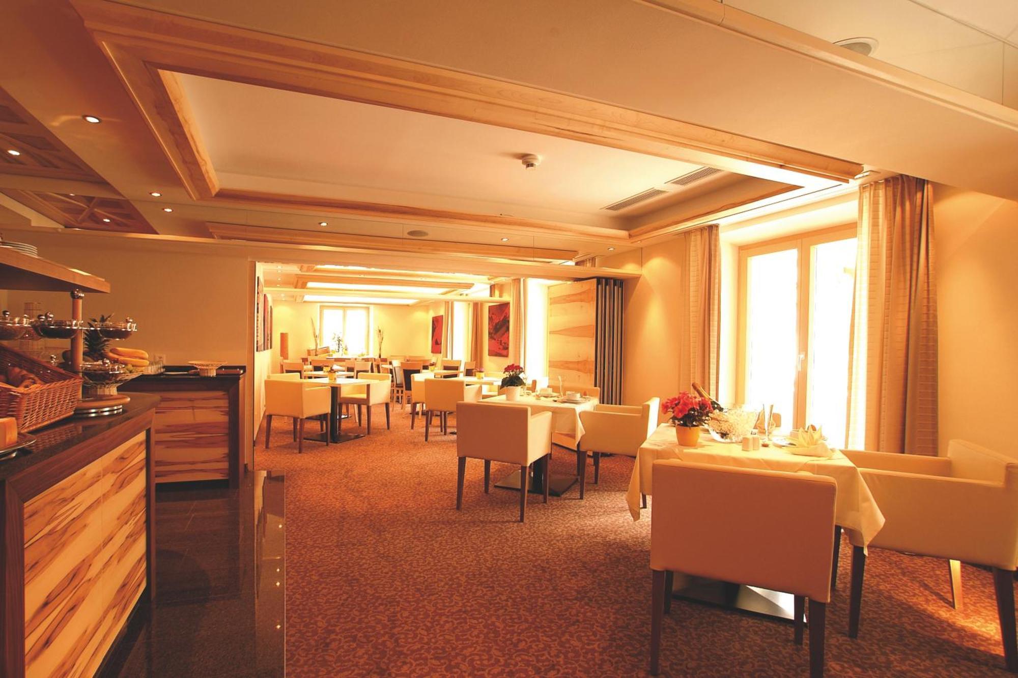 Hotel Garni Muttler Alpinresort & Spa Samnaun Exterior photo