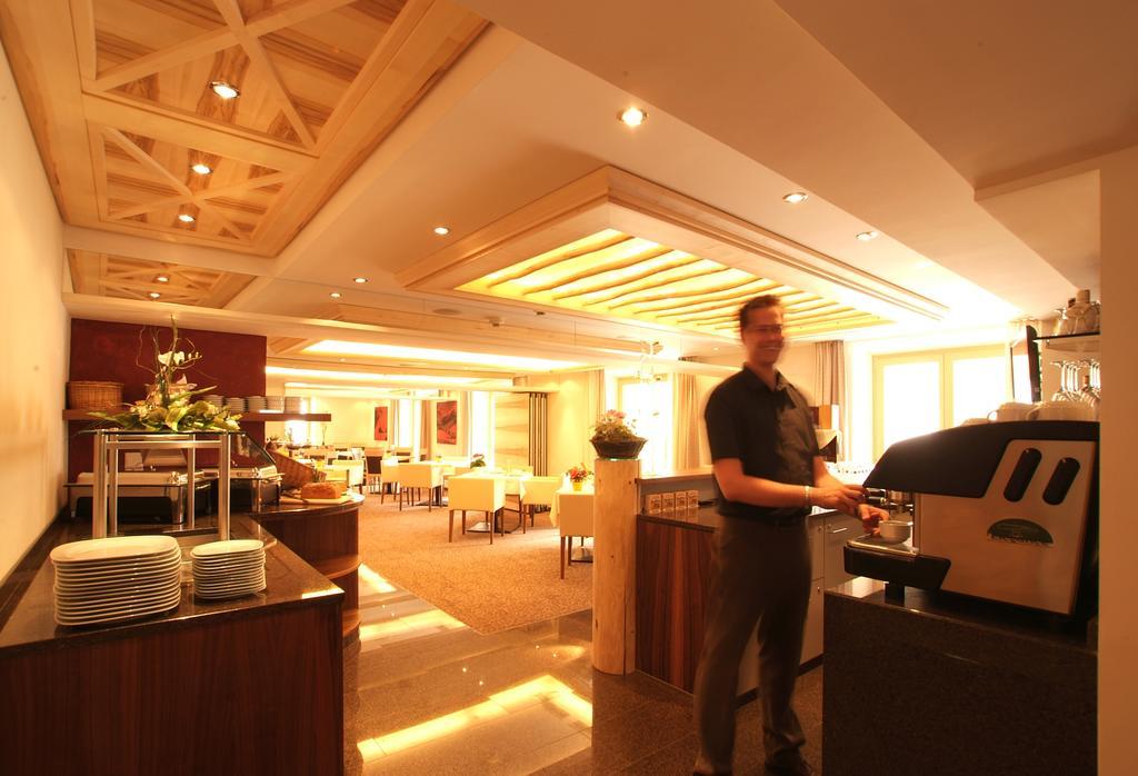 Hotel Garni Muttler Alpinresort & Spa Samnaun Exterior photo