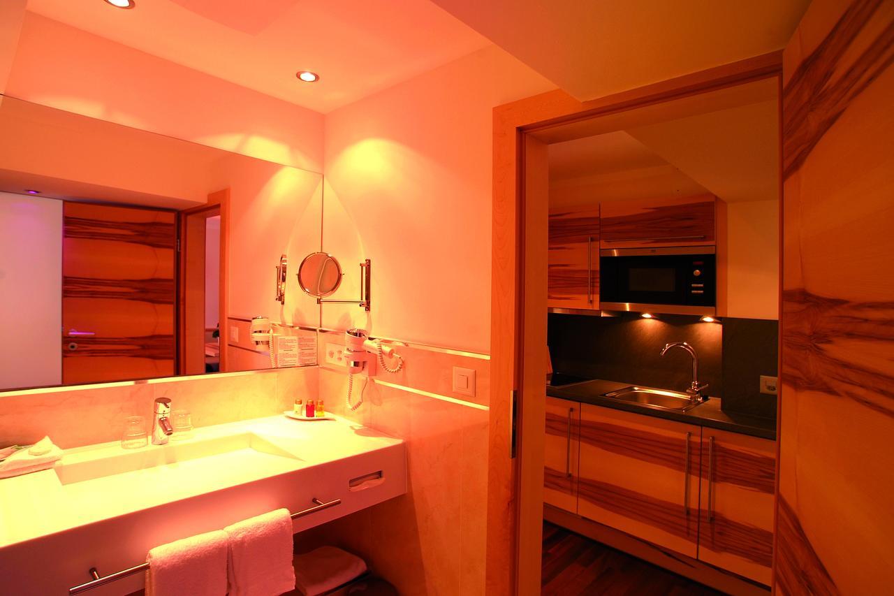 Hotel Garni Muttler Alpinresort & Spa Samnaun Exterior photo